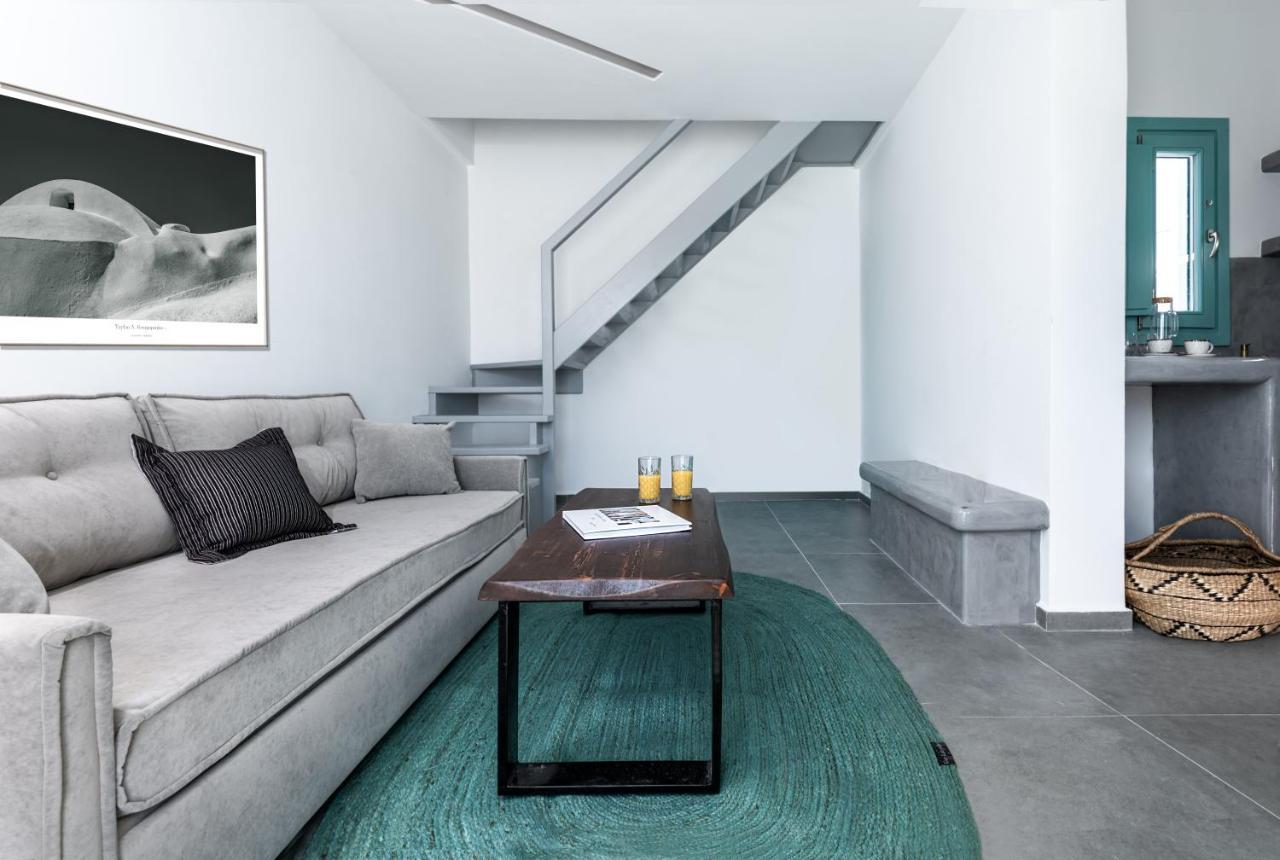 Santa Irina Luxury Sunny Lofts Hotel Perivolos  Exterior foto