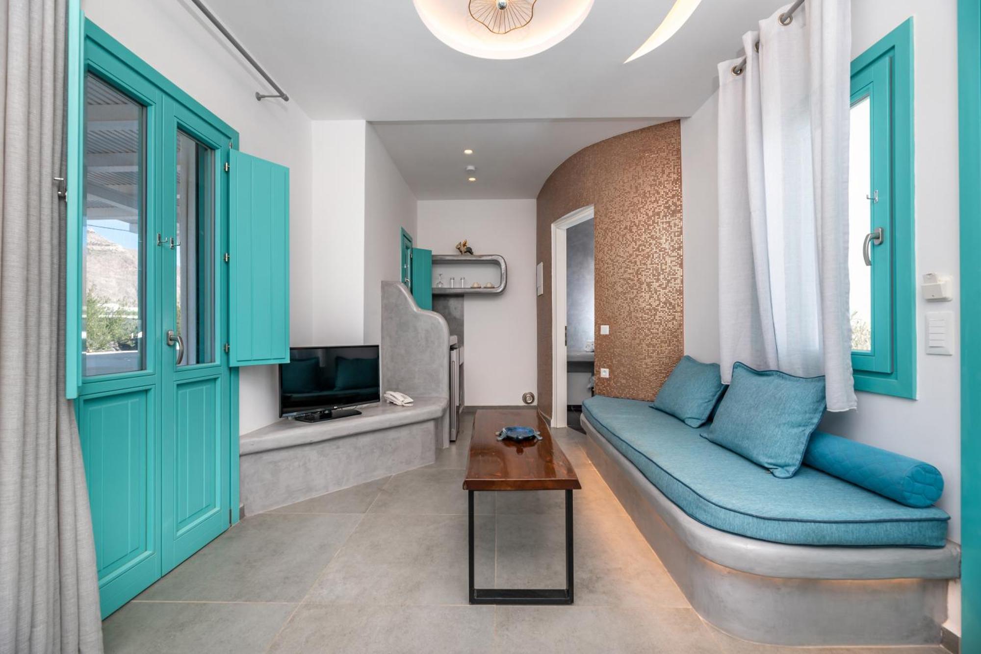 Santa Irina Luxury Sunny Lofts Hotel Perivolos  Exterior foto