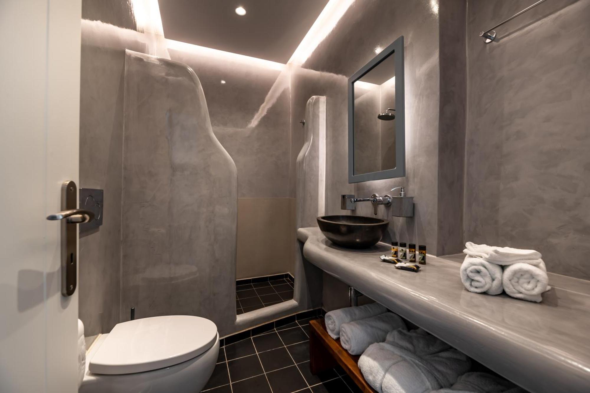 Santa Irina Luxury Sunny Lofts Hotel Perivolos  Exterior foto